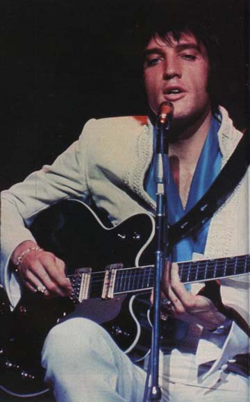 Elvis Presley - Are you lonesome tonight 1969