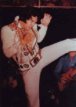 Elvis Presley - Karate Act